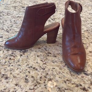 Seychelles Caravan Open Back Leather Bootie size 8.5